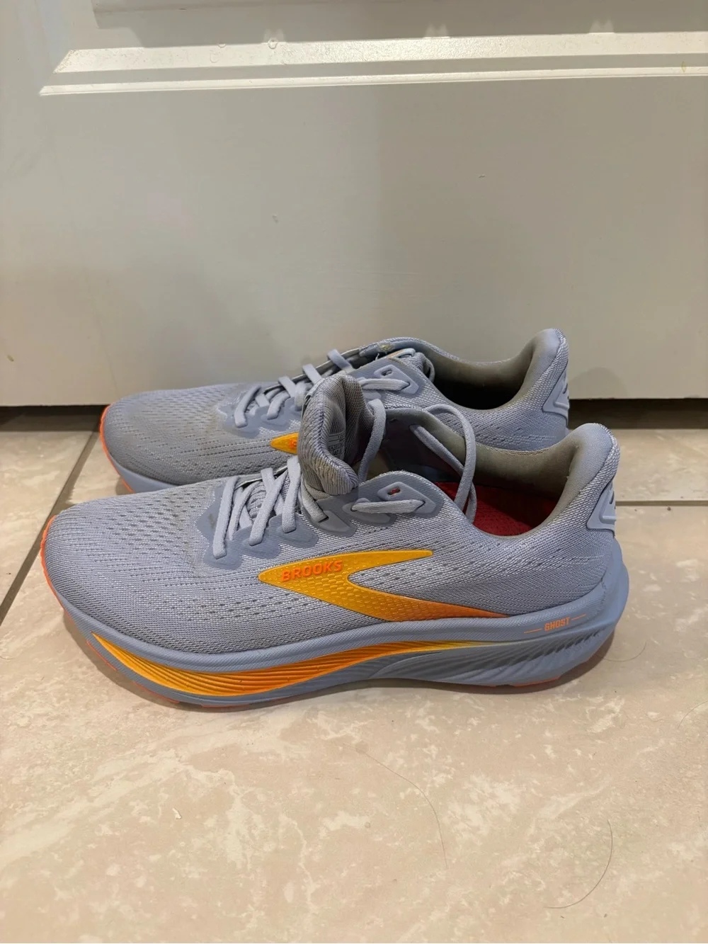 Nike Light Gray and Orange Men's Running Sneakers